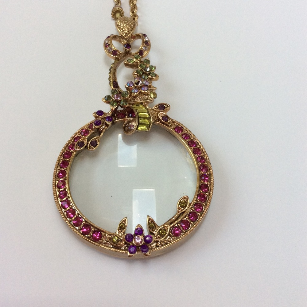 Unique Glass and Clear Stones Necklace
